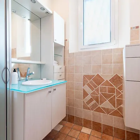 140m With Pool Near Cannes Λε Κανέ